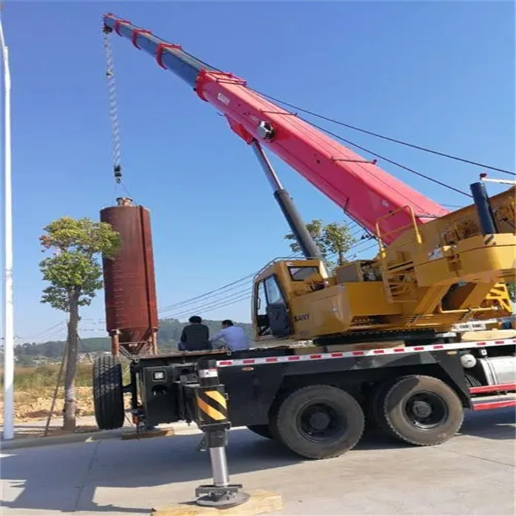 枣庄薛城专业吊车租赁多少钱